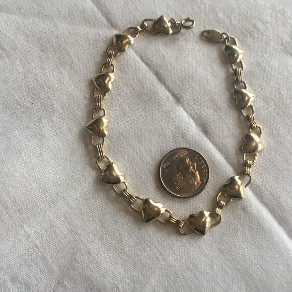 $8 ea or 3/$15 Goldtone Heart Link Bracelet - Picture 3 of 6